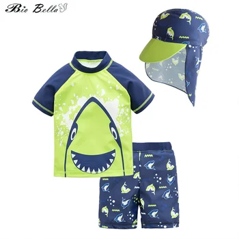 Baba Fiúk 3pcs Öltöny, Fürdőruha Bikini Gyerekek fürdőruha UV Védelem Shark Print fürdőruhát a Fiú Kap-2-7Y